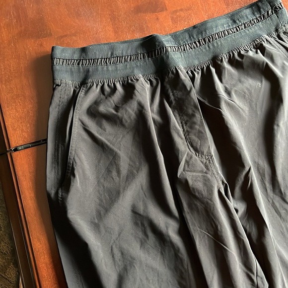 The Group Babaton from Aritzia black pants size XL - Picture 3 of 5